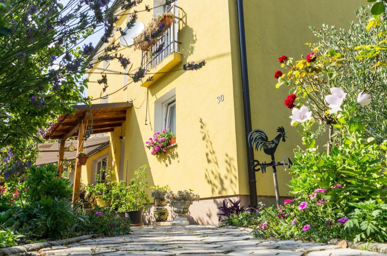 Apartment Матулі Екстер'єр фото