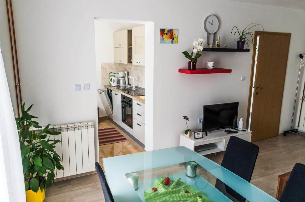 Apartment Матулі Екстер'єр фото